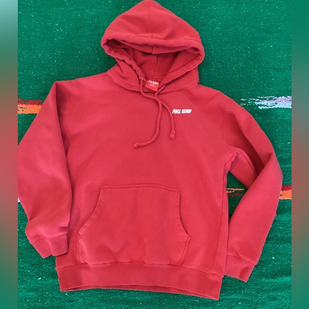 Full Send Red Hoodie SZ Small
Pit to pit 20”
Length 24”